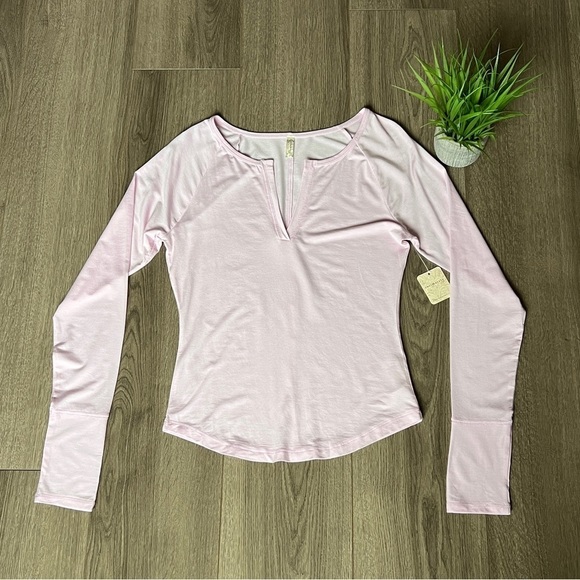 Free People Tops - Free People Long Sleeve Tee In Lilac Snow Size Large